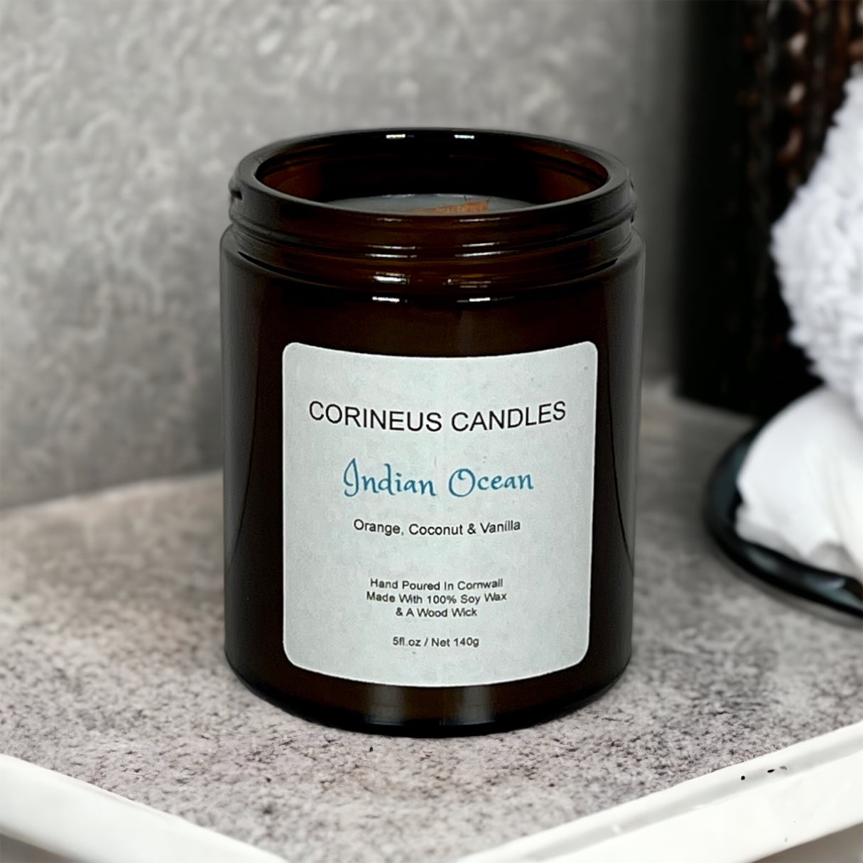 Eau de mer and Ambre - Coconut and Soy Wood Wick Candle – Ohra Creations